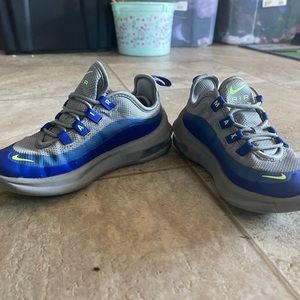 Boys Nike Air MaxAxis